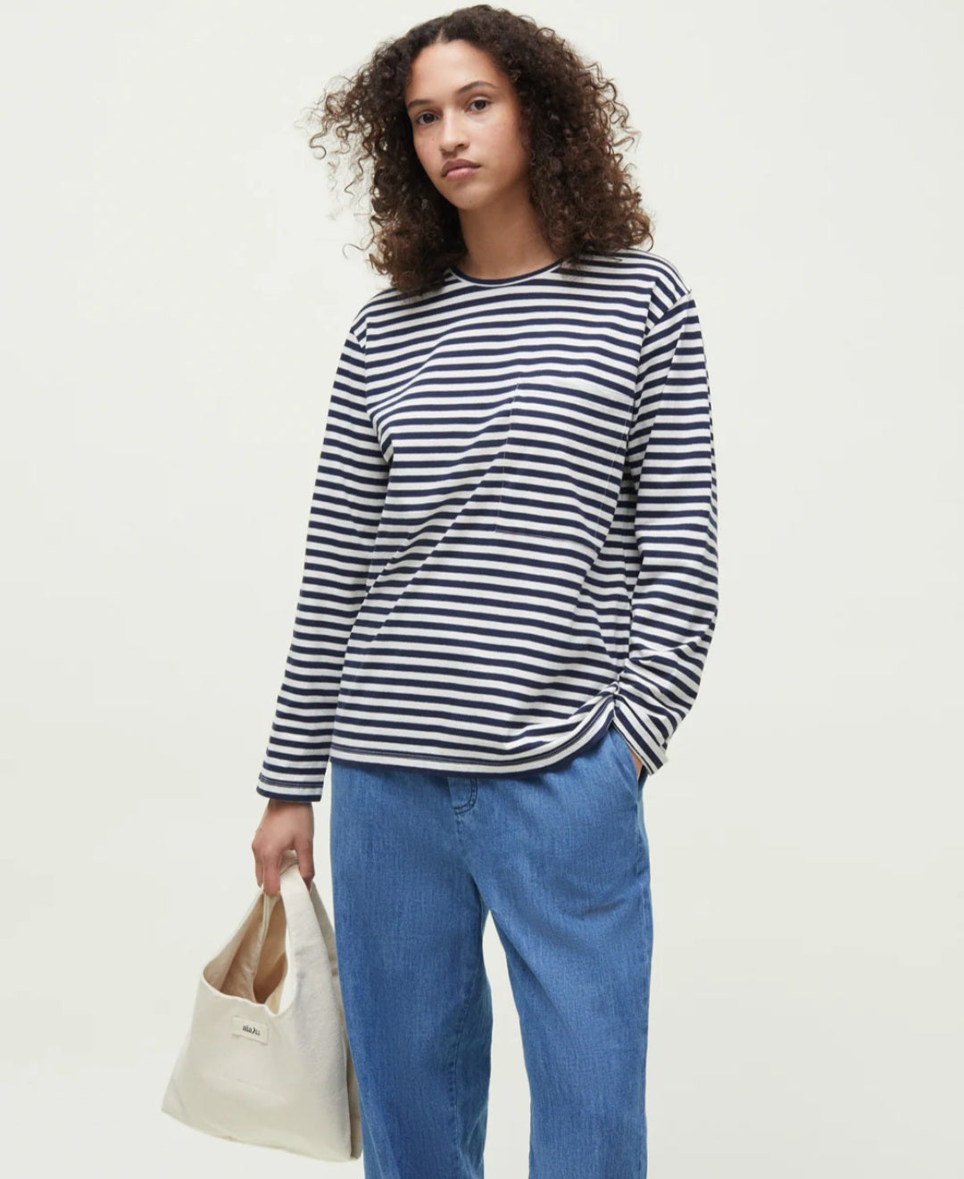 Aiayu - Circular Long Sleeve T-shirt, Fås i to farver - Mix Night og Mix Coffee