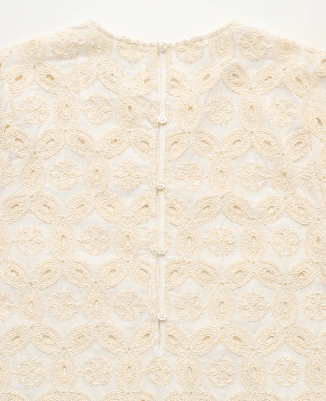 aiay - Novia Dress Embroidery, Fås i farverne Black og Pure Ecru