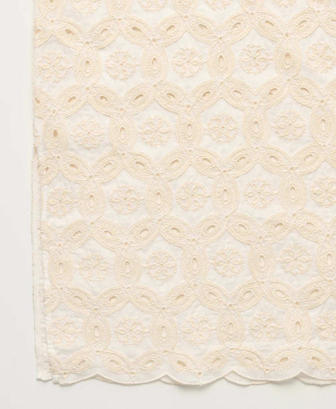 aiay - Novia Dress Embroidery, Fås i farverne Black og Pure Ecru
