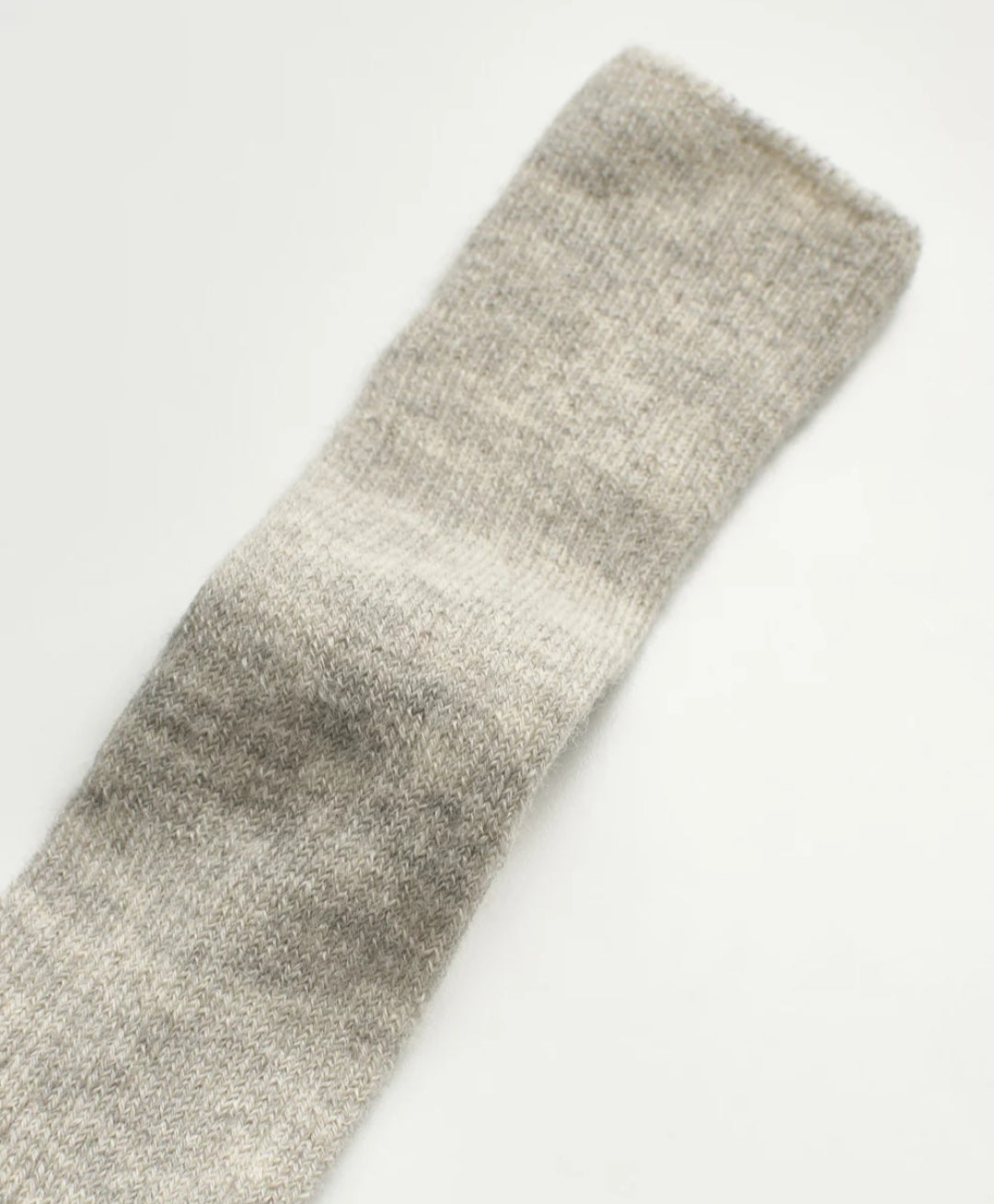 aiayu - Llama Sock, Fås i farverne Pure Bliss og Pure Stormy