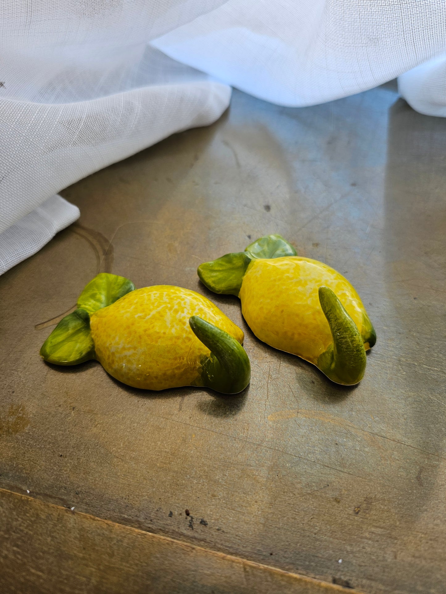 Caja Company - Citron Knage, Italiensk fajance