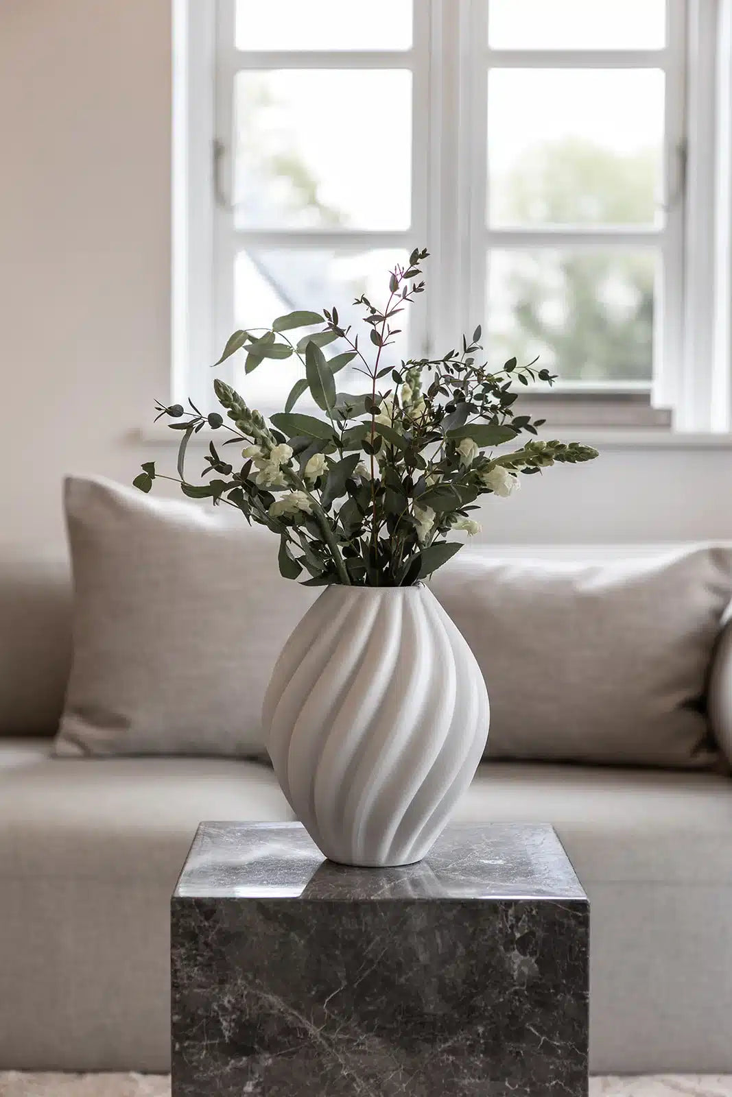 Specktrum - Flora Vase, Off White