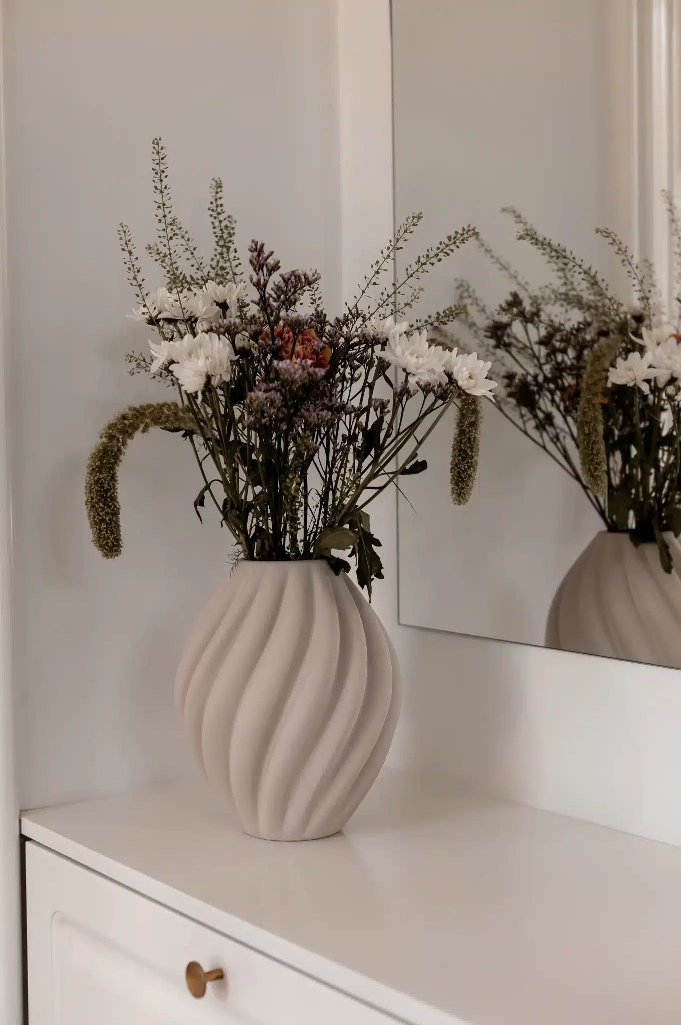 Specktrum - Flora Vase, Sand
