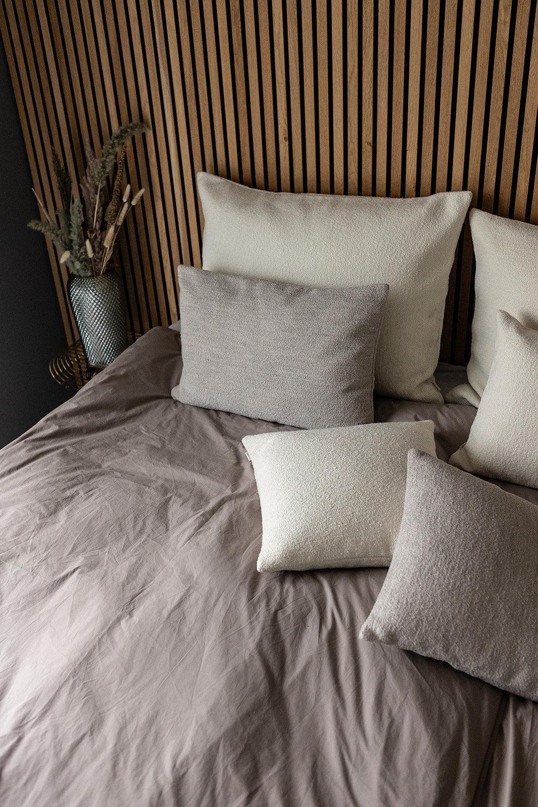 Specktrum - Wilma Pillow, Ivory 60x80cm