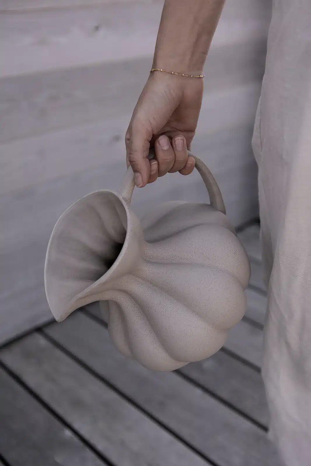 Specktrum - Nellie Jug No. 1, Sand