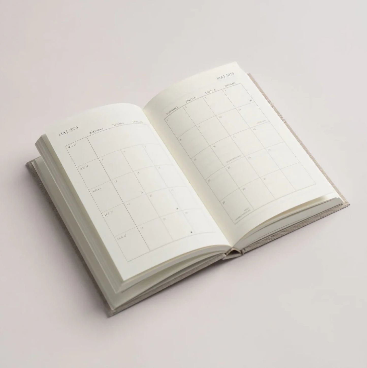 New Mags - Dagskalender År 2025, 13,5x2,6x21,5 cm., Beige