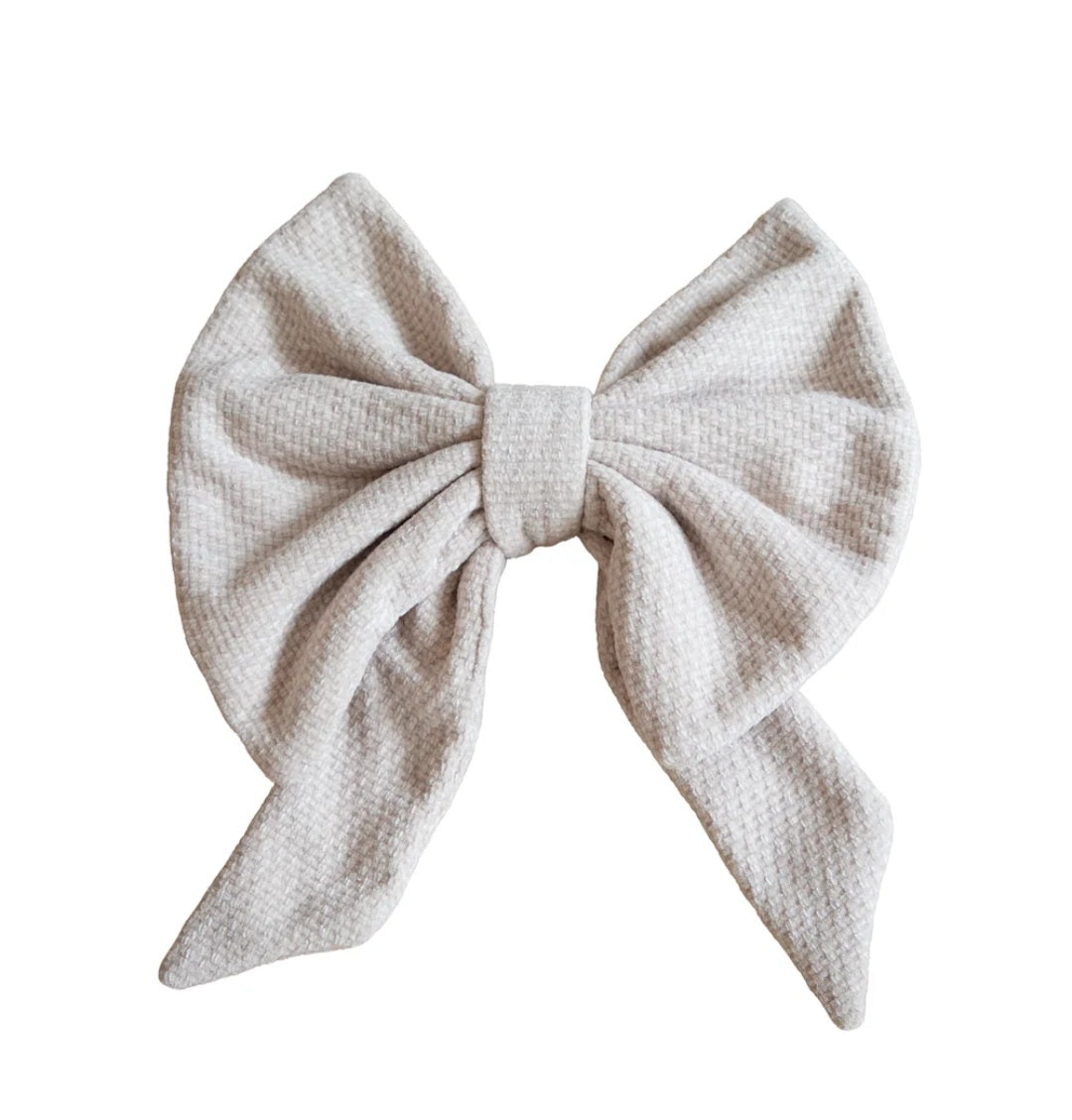 Specktrum - Bow, Beige - Fås i LILLE og STOR