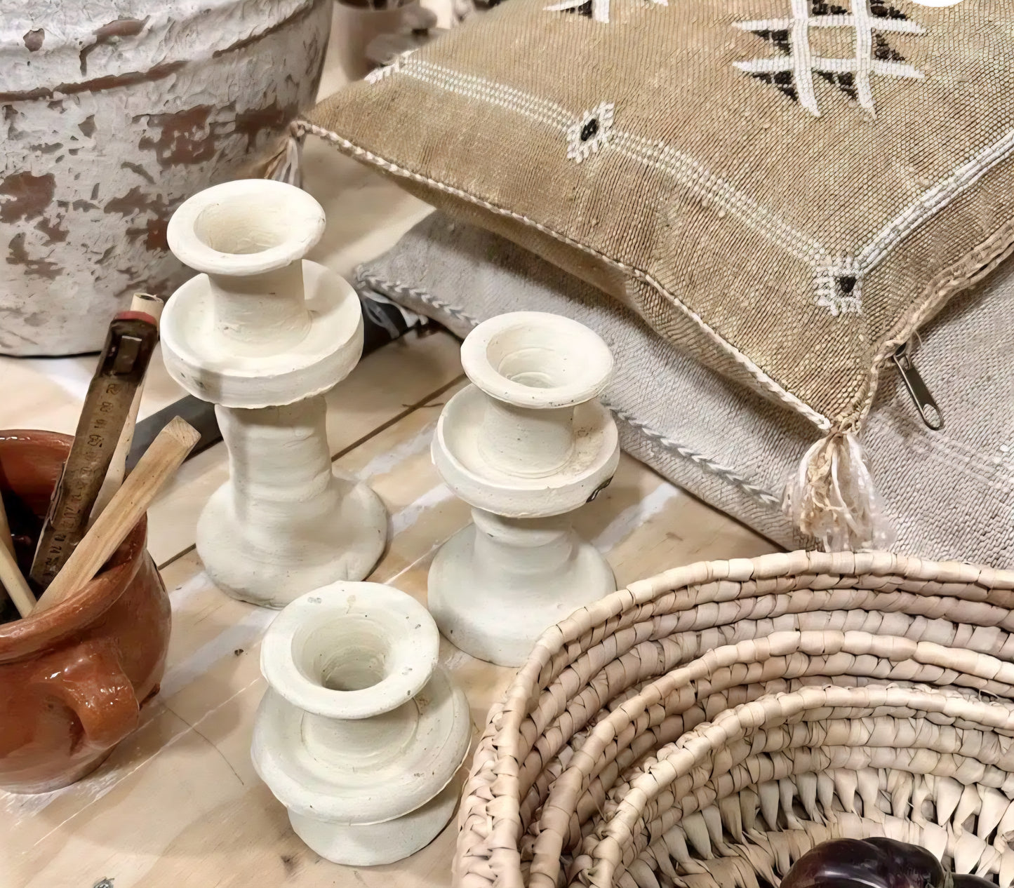 Manipura Living - Lysestage Le Village Prince, Basic Hvid, Fås i 3 størrelser - 10, 15 og 20 cm.