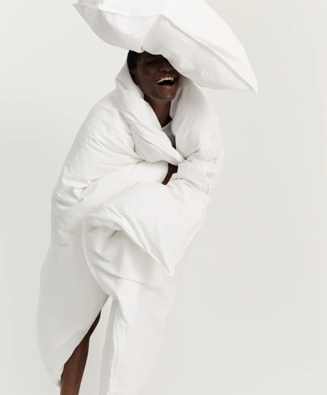 aiayu - Sengetøj Seersucker + Pudebetræk, 140x200/60x63 cm., White