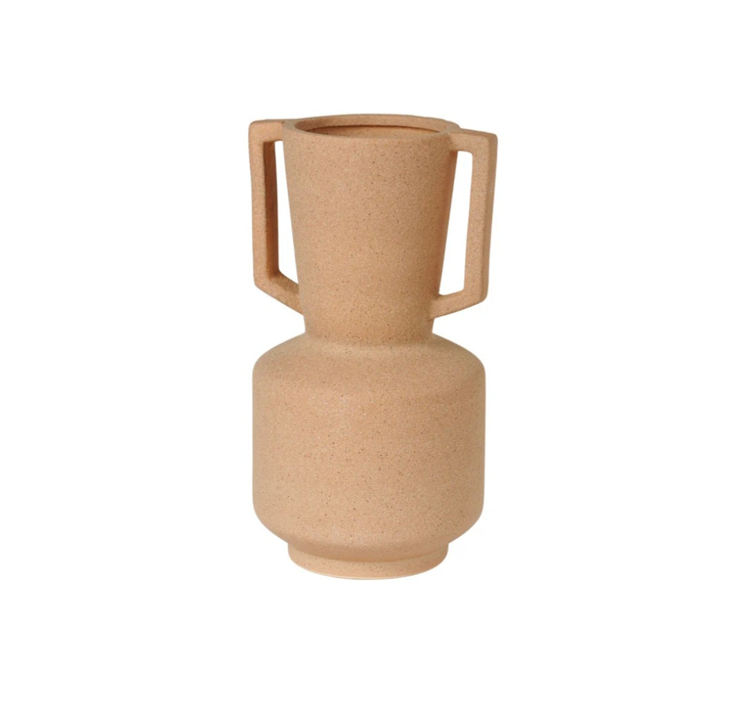 Broste Copenhagen - Simi Vase, B22,5xL25,5xH43 cm., Sandglaseret keramik, Indian Tan