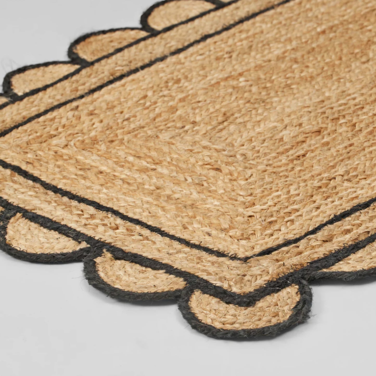 Broste Copenhagen - Scallop Dørmåtte, B60xL90 cm., Fås i 2 farver - White/Natural & Black/Natural