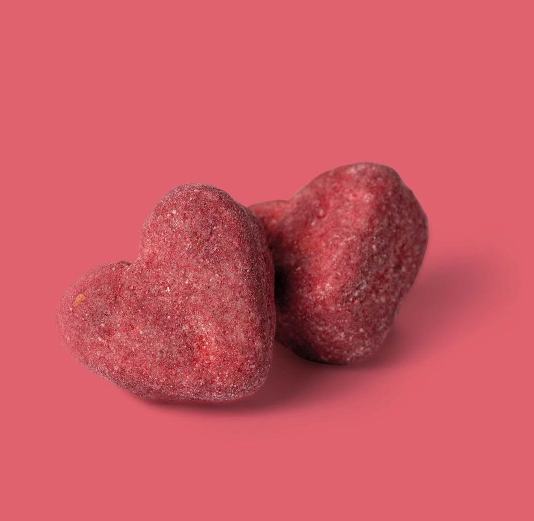 The Mallows - Mallow Hearts, Skumfiduser med hvid chokolade & hindbær, 90 gram