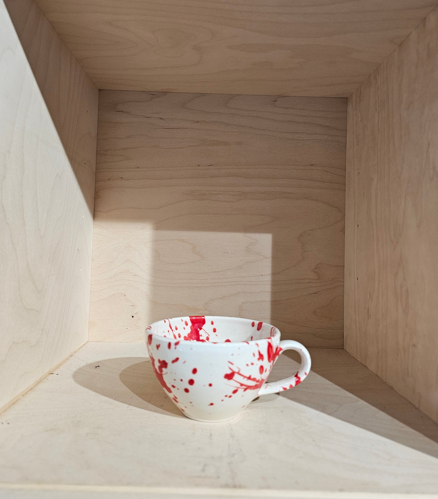 Familianna - Splash Coffee Cup, Red Splash