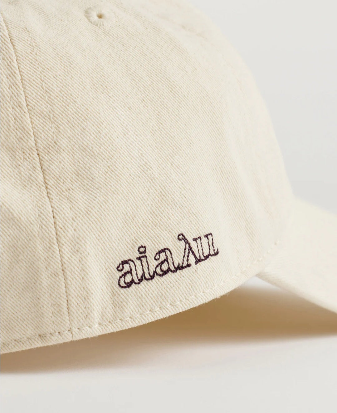 Aiayu - Cap, Fås i 3 farver - Pure Ecru, Brown, Dusty Coral