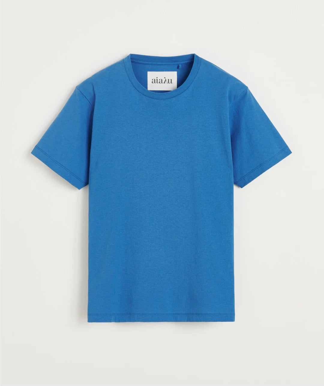 Aiayu - Classic Circular Tee II, Fås i 3 farver - White, Dried Herb, Brilliant Blue