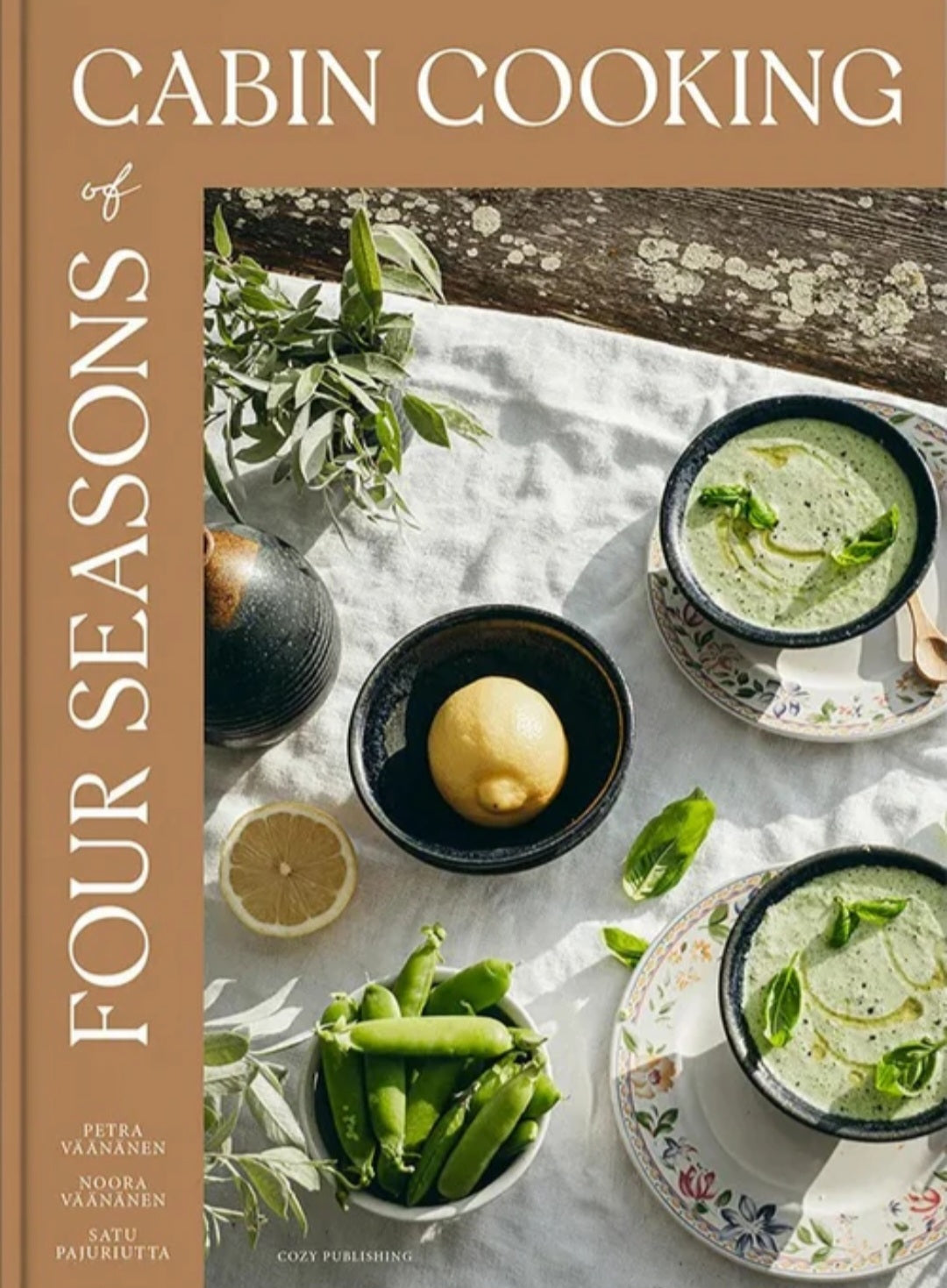 New Mags - Four Seasons of Cabin Cooking af Petra og Noora Väänänen & Satu Pajuriutta