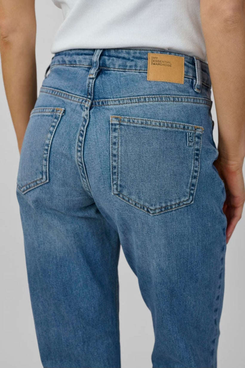My Essential Wardrobe - The Mommy High Tapered, Fås i Dark Grey og Medium Blue