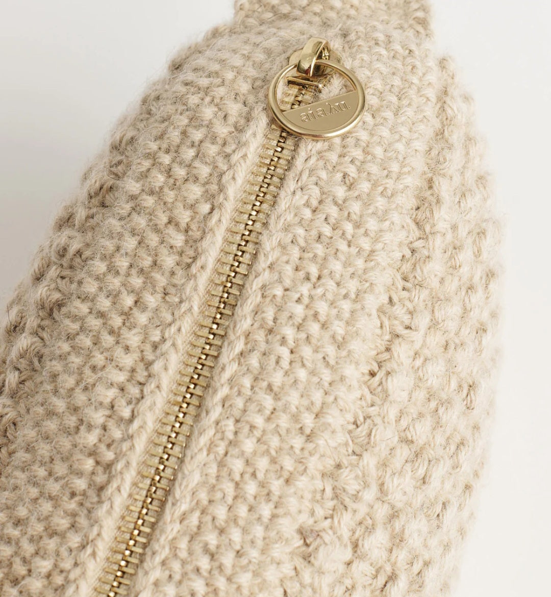 aiayu - Helen Classic Clutch, 17x26 cm., Wheat