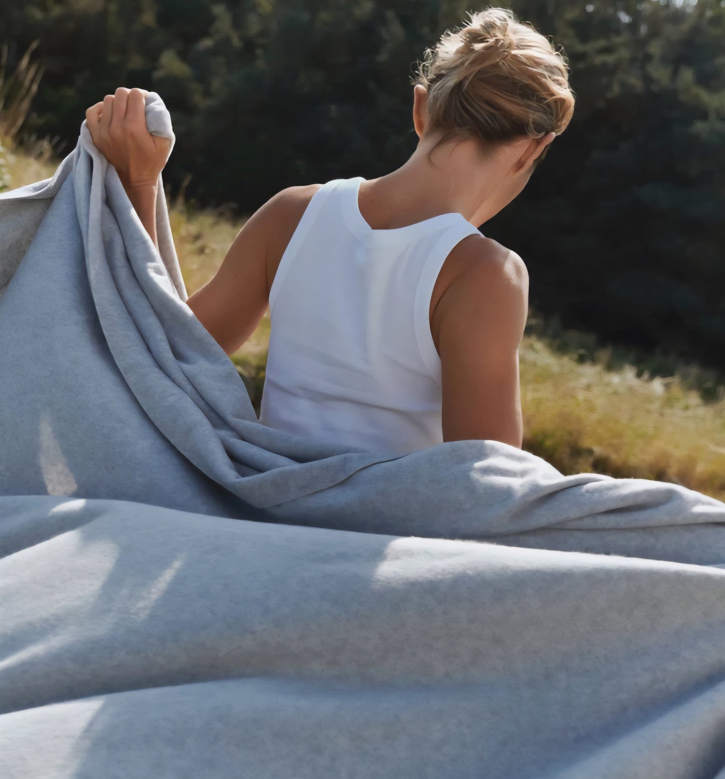 Karmameju - Fleecetæppe HIMALAYA, Fås i farverne Beige & Dark Grey & Light Grey