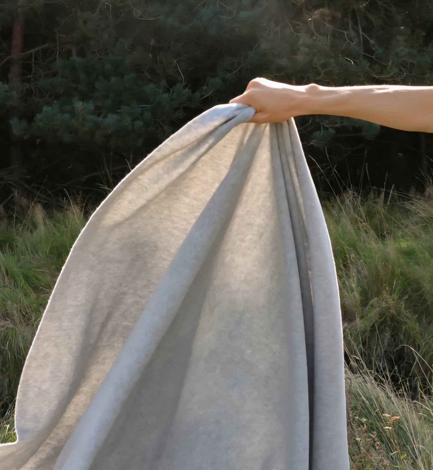 Karmameju - Fleecetæppe HIMALAYA, Fås i farverne Beige & Dark Grey & Light Grey