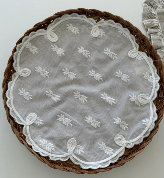 Jou Quilts - Jou Basket Napkin, Flower Embroidery, 30 cm.