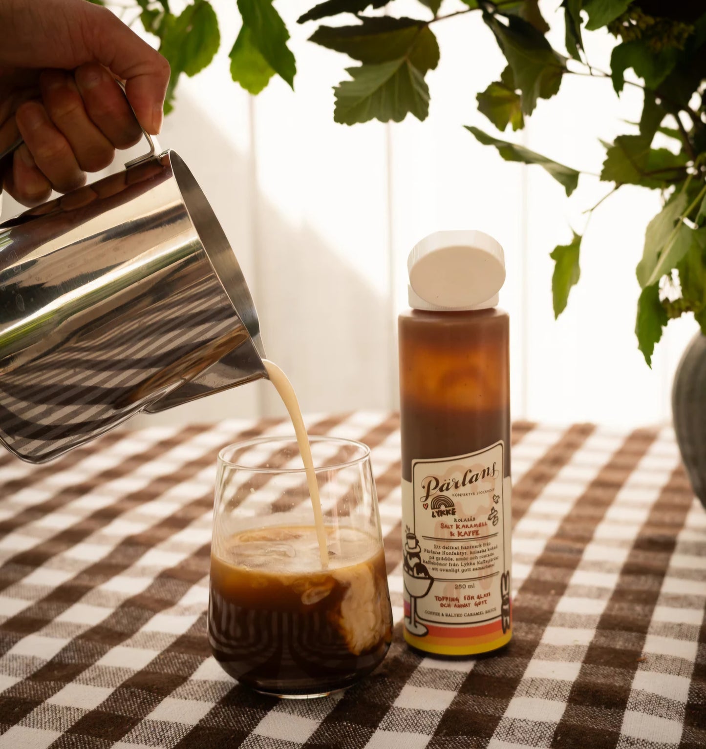 Pärlans Konfektyr Stockholm - Caramel Sauce, Squeeze bottle, 250 ml., Fås i 4 smagsvarianter