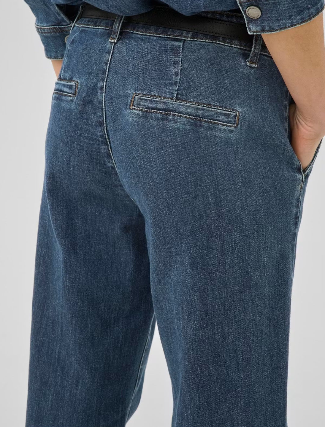 My Essential Wardrobe - Jeans Wide 30 The Lara 115, Medium Clear Blue Wash