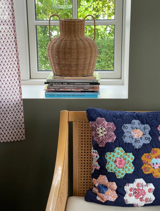 Jou Quilts - JOU Rattan Vase with handles