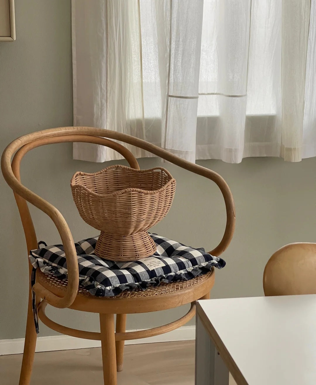 Jou Quilts - JOU Rattan Basket on foot
