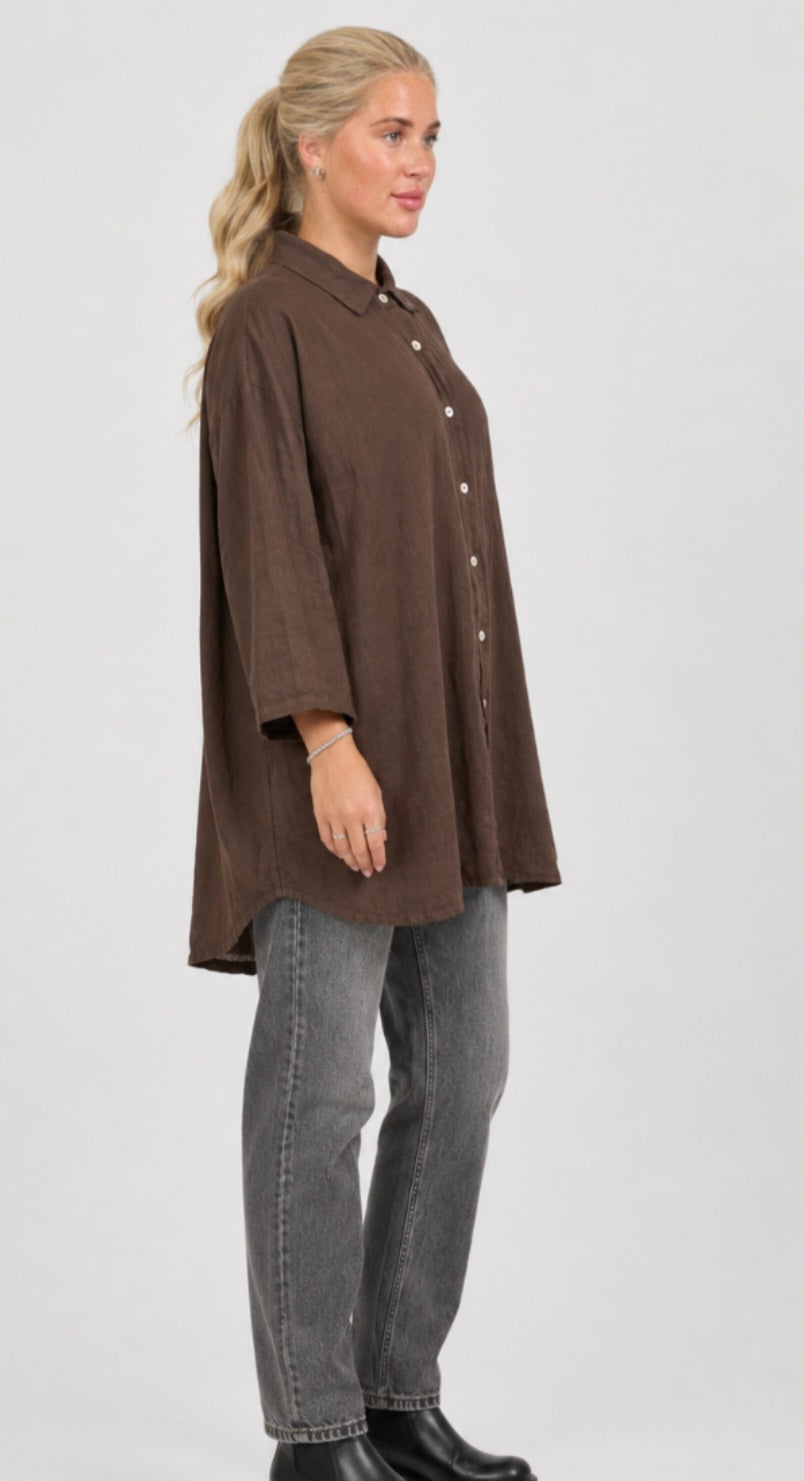 Tiffany - Jenna Oversized Linen Shirt, Fås i 2 farver - Mocca & White