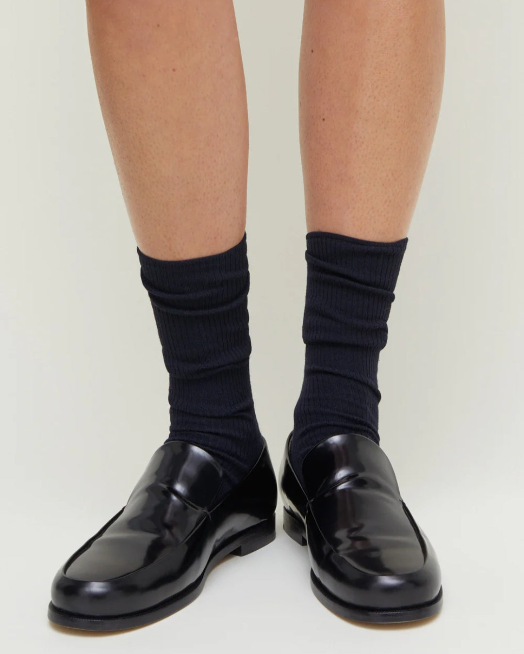 aiayu - Wool Rib Socks, Fås i 3 farver - Brown, Navy & Black