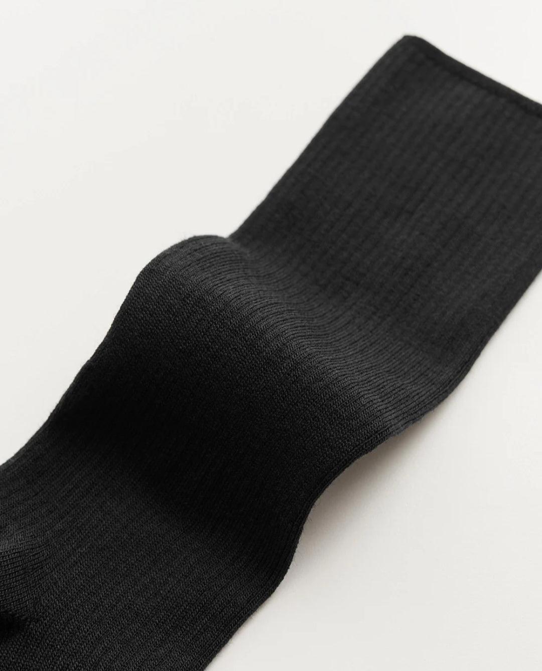 aiayu - Wool Rib Socks, Fås i 3 farver - Brown, Navy & Black