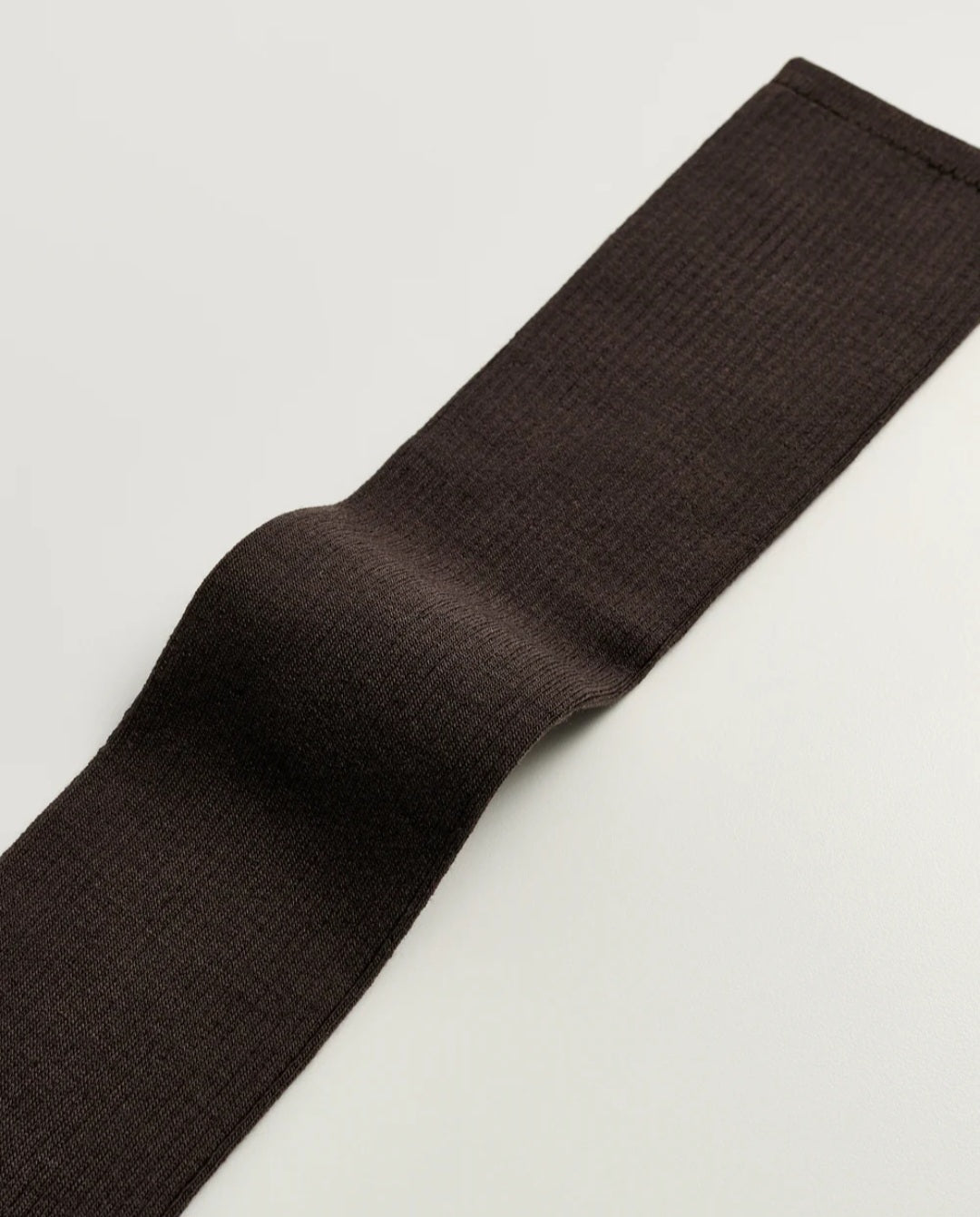 aiayu - Wool Knee Socks, Fås i 2 farver - Brown & Black