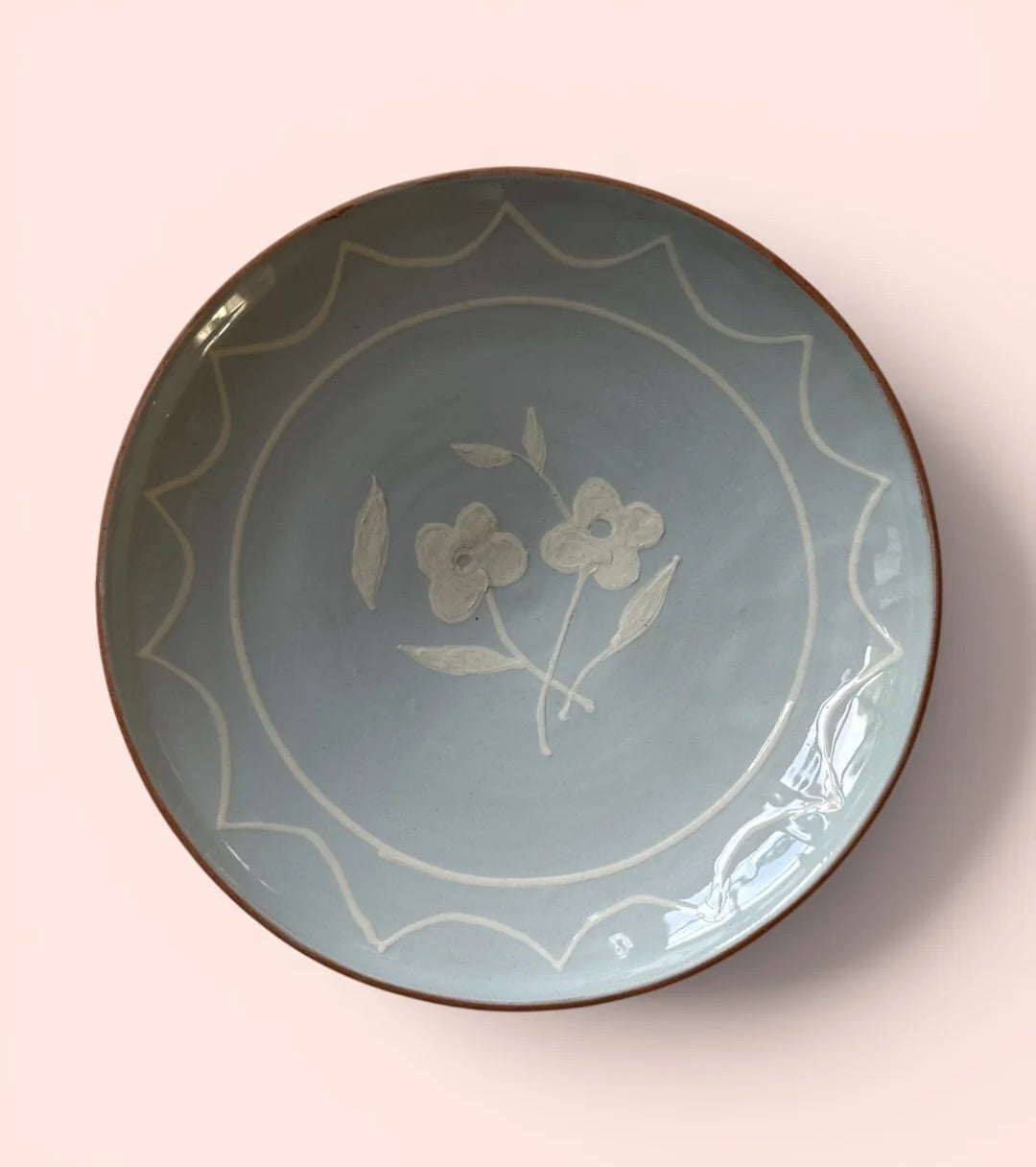 Jou Quilts - Plate 19, Ø22 cm., Flower Deco, Light Blue