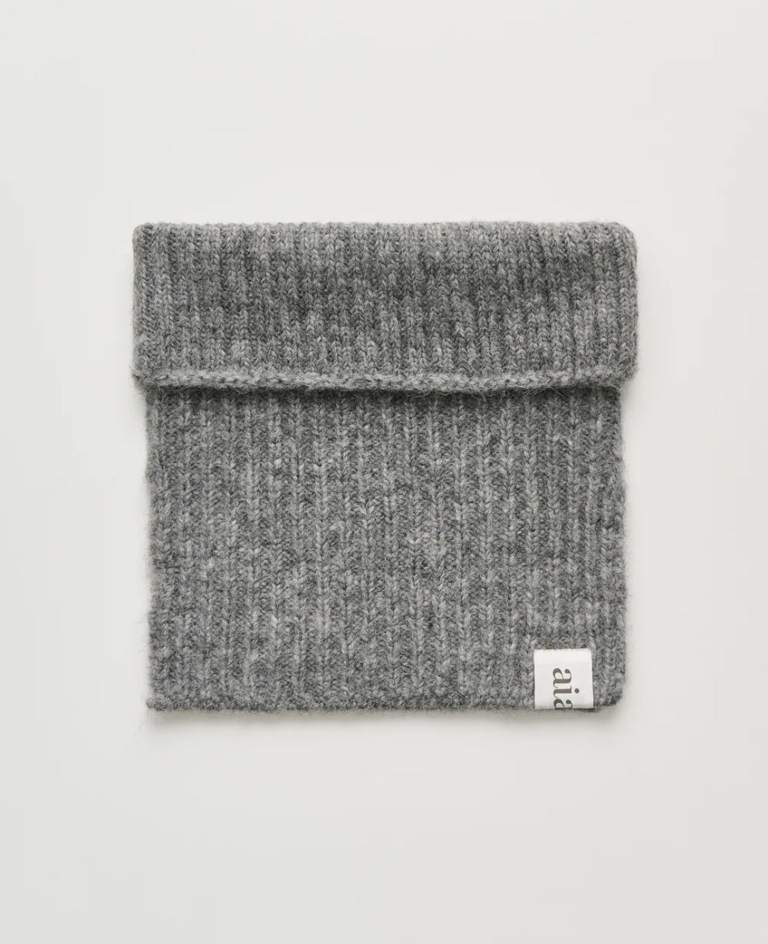 aiayu - Nellie Neck Warmer, Llama, Fås i 2 farver - Pure Chocolate & Pure Light Grey