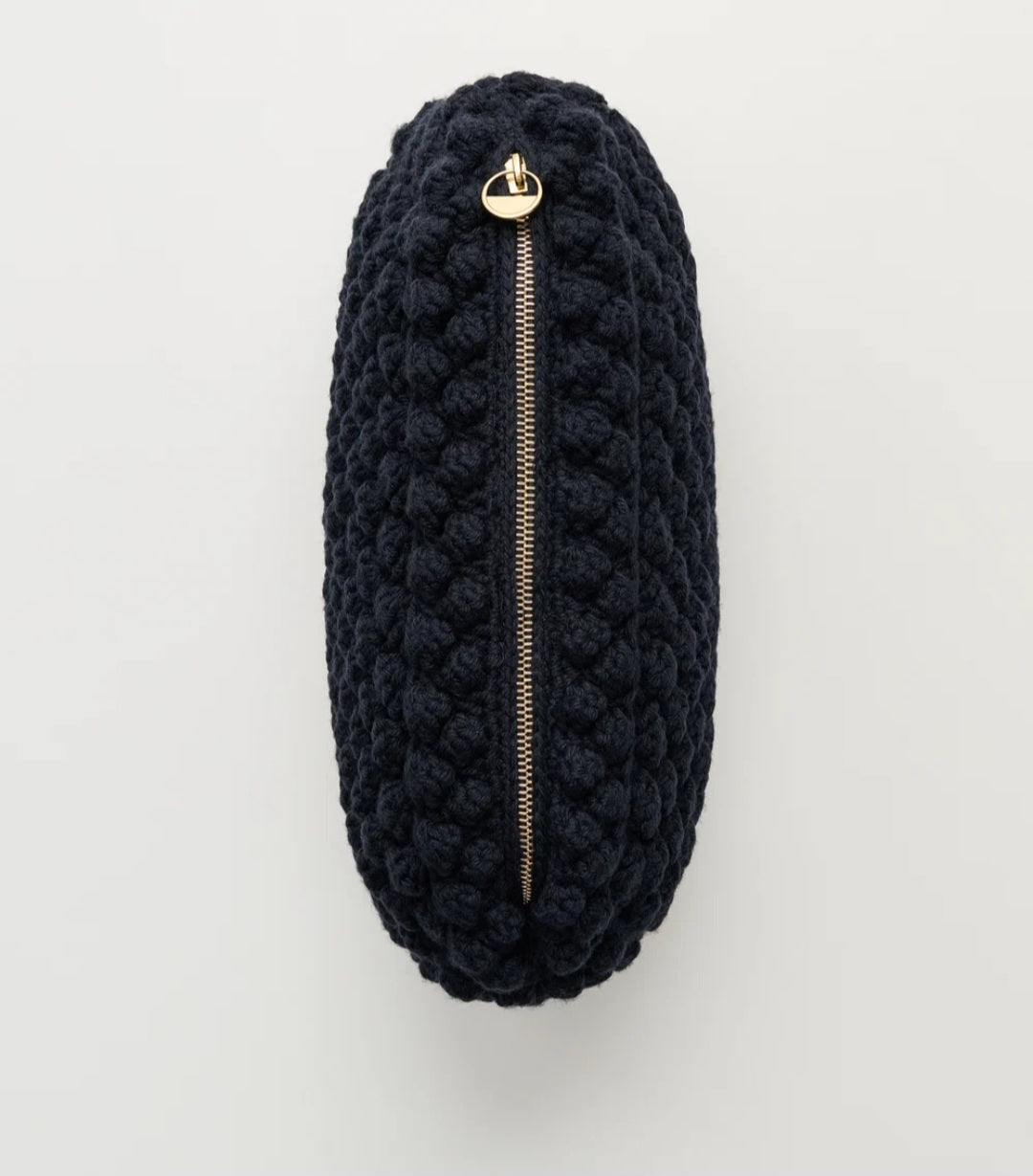 aiayu - Linn Clutch, Black Navy