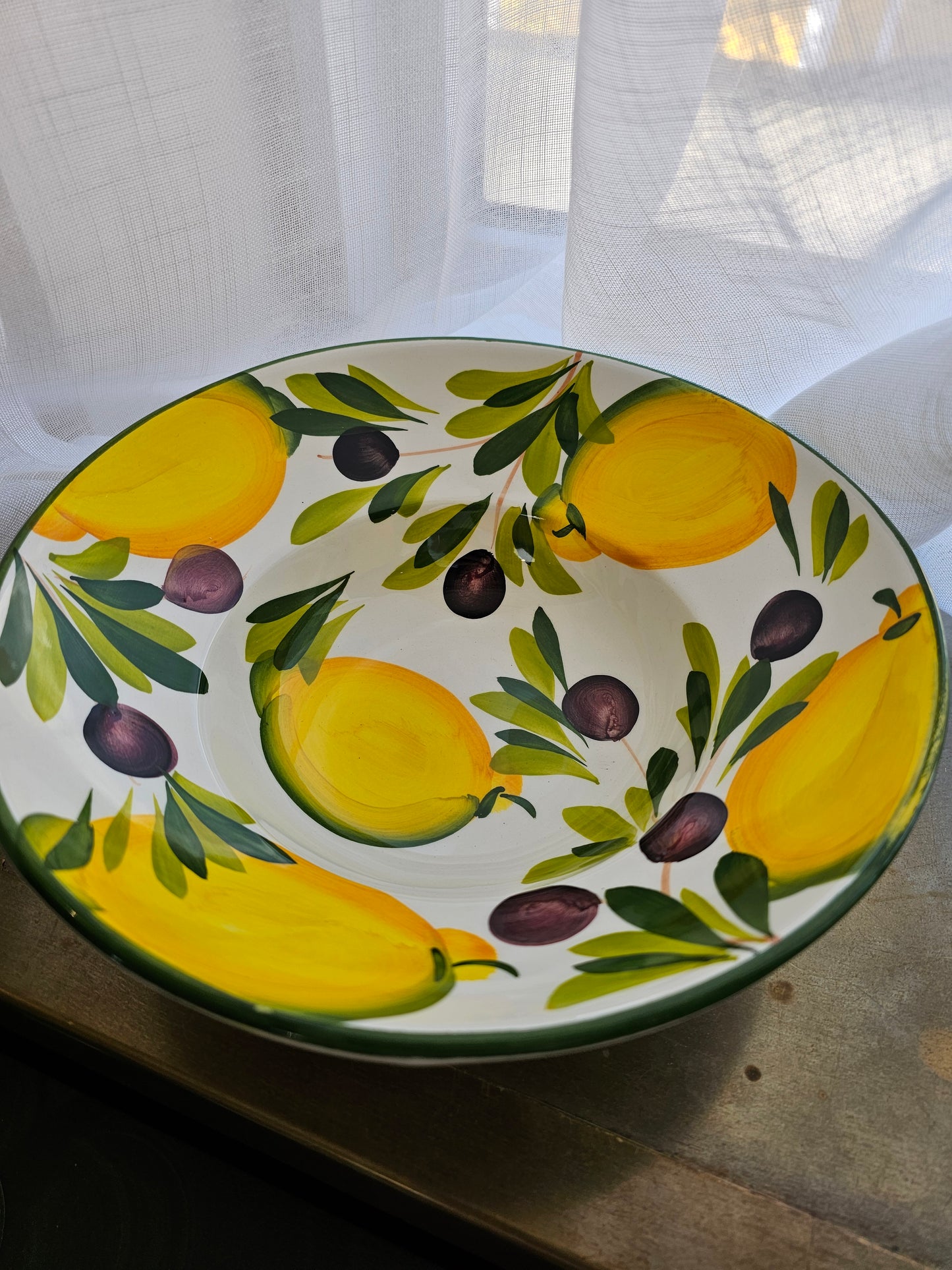 Caja Company - Pastatallerken/skål, Citron & Oliven, Ø24,5 cm.