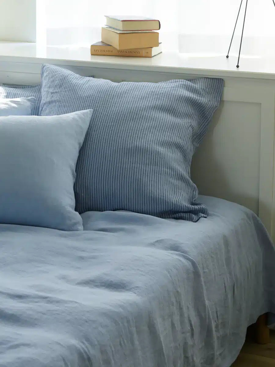 Stilleben - Cushion 50x50, Celestial Blue/Navy
