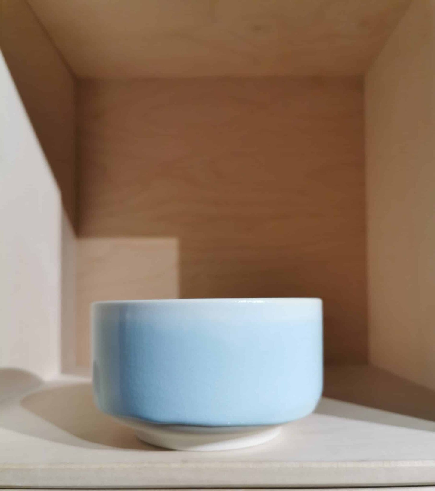 Studio Arhoj - Munch Bowl, Mint med creme detaljer, Glaseret, M33