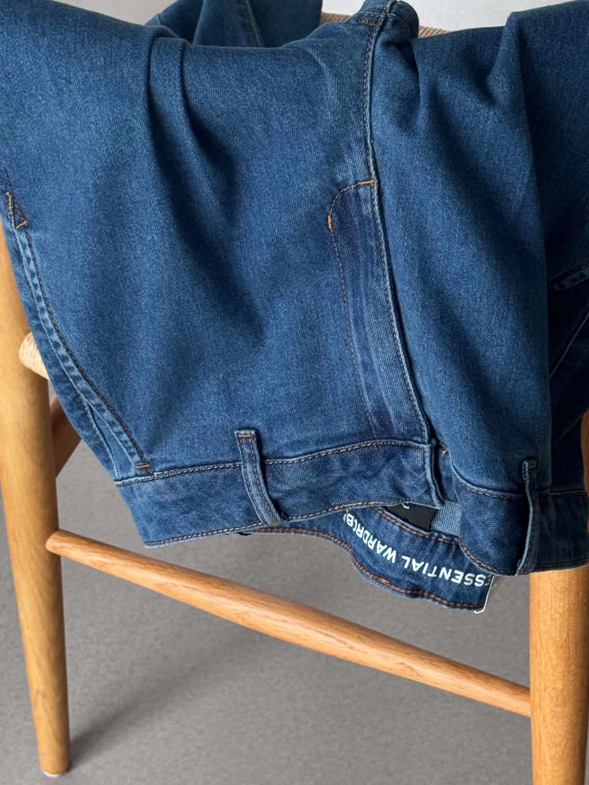 My Essential Wardrobe - Jeans Wide 30 The Lara 115, Medium Clear Blue Wash