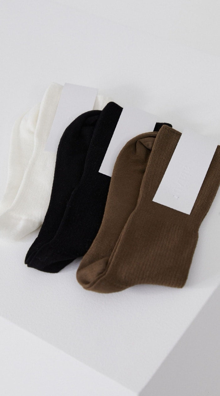 Aiayu - Cotton Rib Socks, Black