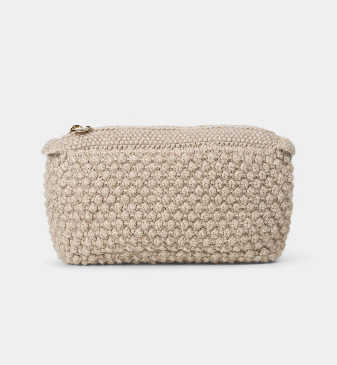 Aiayu - Helen Classic Clutch, Wheat