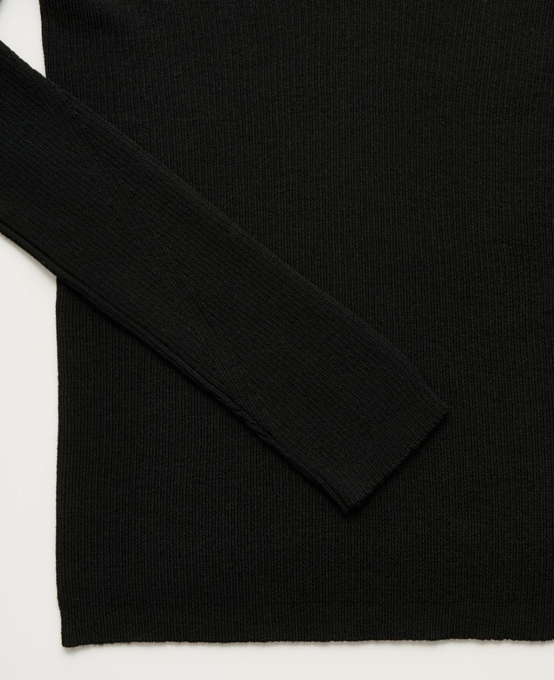 aiayu - Noa polo bluse, Pure merino, Black