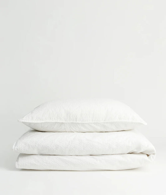 aiayu - Sengetøj Seersucker + Pudebetræk, 140x200/60x63 cm., White