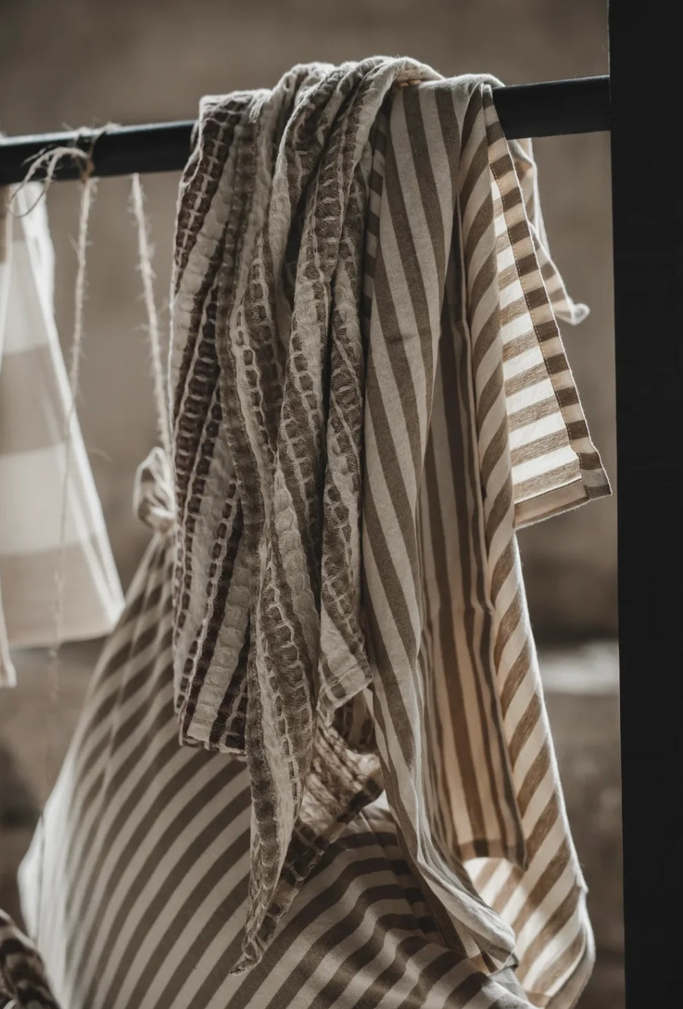 Jakobsdals - Cuisine Viskestykker, 2-pak, 2 farver - Off white & Brown