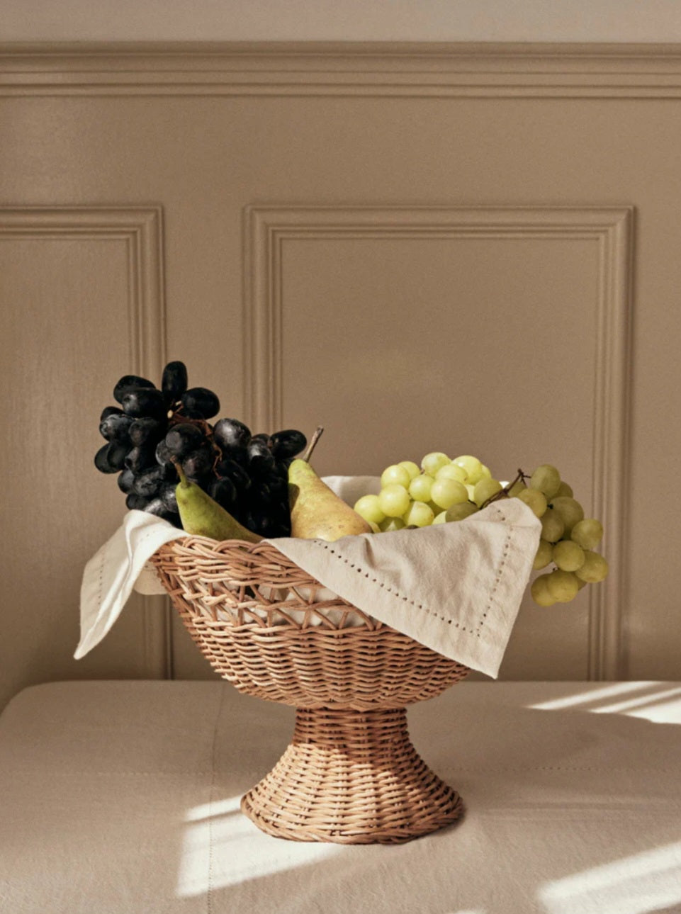 Broste Copenhagen - Emmy Kurv, Rattan, Natural Brown, Ø26xH21 cm.