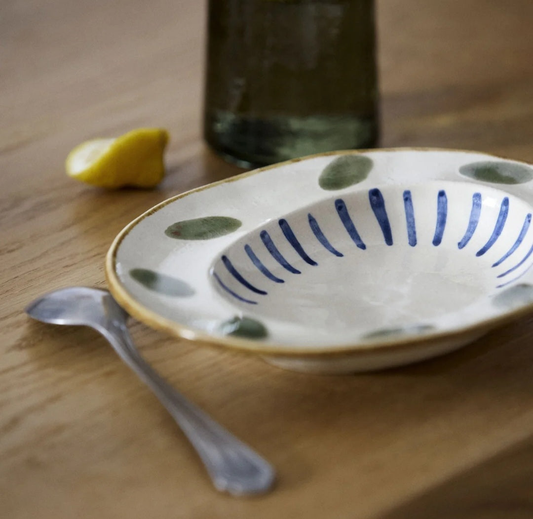 Nordal - Atlelier FORMA, OLEA Tallerken, H3,5xL23,5xB19xØ23,5 cm.