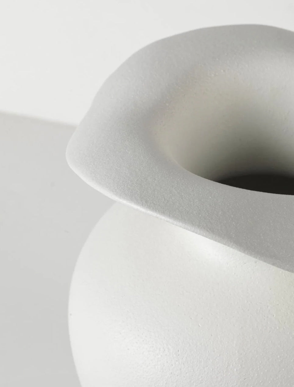 Broste Copenhagen - Florentina Vase XS, Ø9,5xH14 cm., Stentøj, Off White