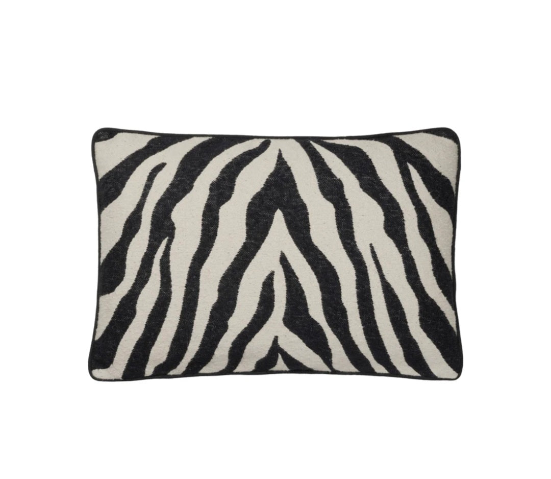 Broste Copenhagen - Zebra Pude inkl. monteringspude, Fås i 2 størrelser, Black/Light Beige