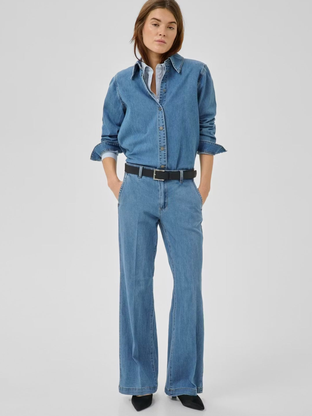 My Essential Wardrobe - The Lara Pant, Dark Blue Un-Wash & Medium Blue Wash